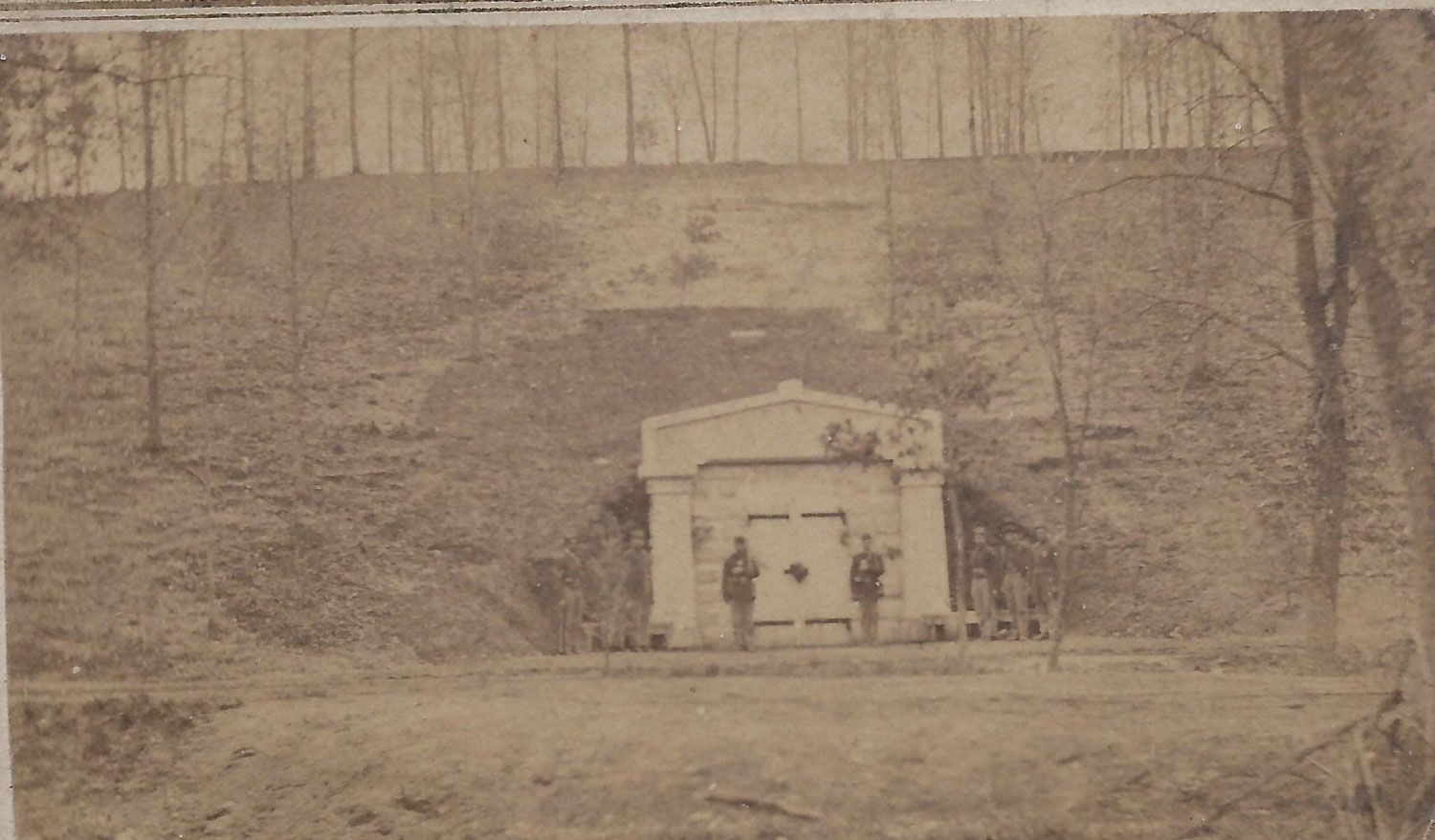 Lincoln Burial Crypt